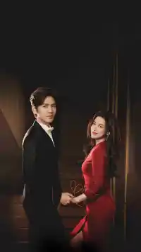 千万不必为错过而煎熬…所有擦肩而过的人，本就不属于你的轨迹；所有未能成真的可能，原本就只是路过的风景。你以为自己错失了更好的选择，其实命运正在…