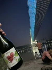 日子怎么可能跟谁过都一样