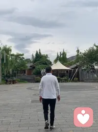 喜歡自己，因為你是今生的唯一；善待自己，你將獲得對自己的認同和理解；只有愛自己才能更好的給予他人，讓別人喜歡自己！ ?配圖