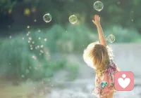 愛，就是接受你的好與不好，愿意一直陪伴你，所有的離去都不是愛。 ?配圖