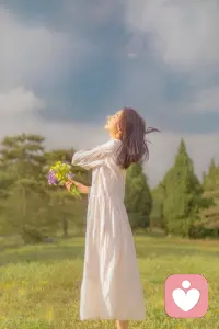 细品岁月，百事从欢，不荒废好时光，不辜负小风景，内心始终有光，好运才会接踵而来！配图