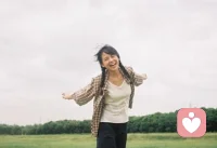 人生，既要淡，又要有味。慢慢的才知道：堅持未必是勝利，放棄未必是認輸，與其華麗撞墻，不如優雅轉身。 ?配圖