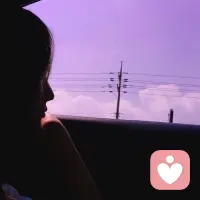 我小时候很怕鬼 因为它们狰狞恐怖 我长大后却怕人 尽管他们衣冠楚楚