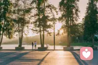 牵挂，看似淡淡如水，却最真诚；问候，看似天天重复，依然温馨。让情意一生永留，让祝福天天都有，让牵挂念念不忘，让健康四季相守。周五好🌻🌻