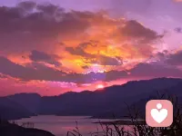 傍晚的晚霞，治愈着每个回家的人。配图