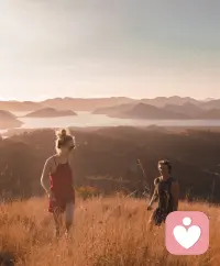 如果不爱，请放开，好让别人有机会去爱。如果爱了，请深爱，不离不弃！配图