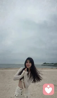 兜兜转转皆是缘分安排，流年牵动命里情缘，情路起伏自有缘由。有人执着旧情放不下，有人静待良缘遇不到，在感情里辗转徘徊满心疲惫。其实每一段相逢别离，都有冥冥中的安排。不用苦苦纠结内耗，细看流年感情走向，帮你看破情缘迷雾，知晓该等谁、放下谁，把握属于自己的幸福机缘。配图