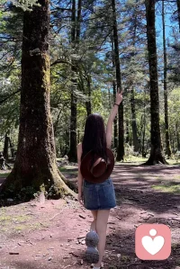 爱不应该是用沉默去制裁对方。我始终觉得人长了嘴巴就是要把误会说清楚，沟通就是解决矛盾最直接的方式。我们应该学会去表达自己的情绪，能坦然的说出自己的不开心，也能大方的表达自己的爱意。爱不应该是用沉默去制裁对方。如果你真的想和一个人走到最后，那么遇到问题一定要及时沟通，因为放弃沟通从某种程度上来说就是在放弃对方。