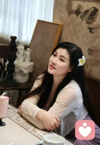 如果分开之后我们都能过得更好，那我们的分开就是值得的。我们曾是朋友，也是爱人。无论我们曾经是什么身份，此刻都该退场。或许分开对你我来说就是最好的结局。经历过很多，我也逐渐明白，人生无法左右的事太多了，无能为力的时刻也太多了。此后，我依旧待人真诚，只是不再对谁有所期待了。配图