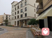 珍惜當(dāng)下是身處匱乏人的出路。如果你不能通往未來的長度，那你至少可以通往當(dāng)下的深度。配圖