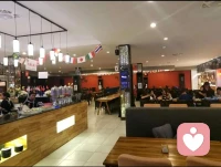 Communication's most powerful significance-the ability to connect people, to put us in another's skin, to teach us what it means to be human.  交流最大的意義——它能將人們聯系起來，讓我們設身處地地理解他人，教導我們什么是做人的意義。配圖