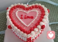 不是孩子幸福了你才幸福，而是你幸福了，孩子才能获得幸福。亲密关系中的“牺牲”既可能成为关系的黏合剂，也可能成为情感失衡的导火索。真正的爱不需要悲情化的自我献祭，而是在相互滋养中让彼此成为更好的自己。配图