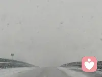 人生难免风雨路，砥砺前行做自我！