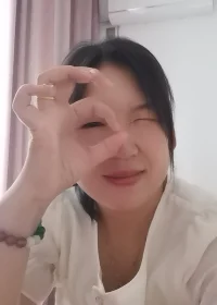 我们听到的一切，
都是一个观点，不是事实，
我们看到的一切，
都是一个视角，不是真相。
                ——马克奥勒留