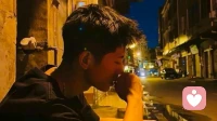 男生爱你的心里表现？