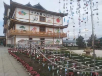 生活或許平凡，但用心去感受，也能發現其中的美好。配圖