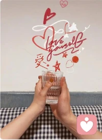 你是一樹一樹的花開，是愛，是暖，是希望。配圖
