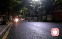 當你訴盡委屈，
換來只是一場辯論
你就應該明白
以往的委屈不需要解開
閉口不言才是最好的結果……配圖