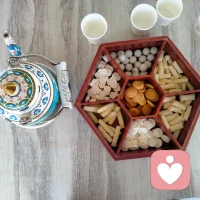 我驕傲的是 
即使在陰暗的人和事上吃過虧
我依然不屑成為那樣的人配圖