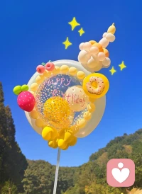 幸福的秘訣是：在沙灘上撿了一顆特別好看的貝殼，從此我不再踏入沙灘。“其它及殼或許更漂亮
呢？”“我的貝殼最漂亮”
“為什么？”
“Mine配圖