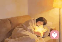 過度思慮
        情況不確定時，我們大腦會通過反復思考和演練來獲得掌控感，會認為只要想得周到，就能規避風險，就能消除不確定性。
       追求完美的人更容易陷入這種循環，傾向于反復思考獲得心理慰藉。然而思考越多，焦慮越多，反倒越不能解決問題。配圖