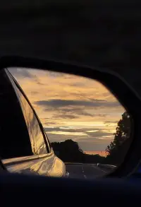 夕陽是美好，陪你看夕陽的人要珍惜配圖