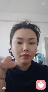 教师节的礼物，是我还站在三尺讲台，是我眼里的学生脸上有笑容不讨厌我的课，是家人的老人身体康健高寿却不用我伺候，是我还有对人的善意和包容。