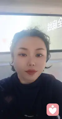 下班喽，要么去健身要么去公园遛一遛要么去养生会所，总之我要上身心都保持愉悦，因为我感冒了。难受。