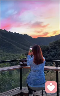 當世界陷入迷霧，請你成為自己的燈塔。 黑暗從不能吞噬光明，只會襯托它的耀眼，你內心那簇火苗足以燎原。配圖