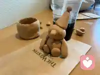 惡人從不懺悔，好人總是反思。
太為別人考慮，總是怪罪自己，痛苦便無止無休。
先愛自己，才能擁有愛人的能力。人生旅遙遠，自己是最忠實的粉絲配圖