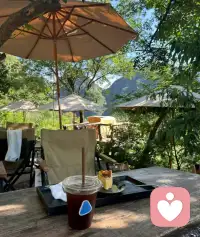 保持快乐的秘诀就是:
无所谓，爱谁谁，没必要，不至于。
内心一旦平静，外界便鸦雀无声。