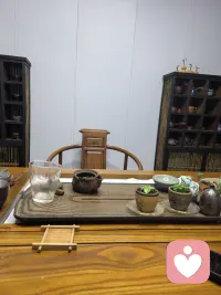 人之所以会累，不是事情太多，
是心里装了太多委屈、无人倾诉。
很多时候你不需要大道理，
只需要一个愿意安静听懂你的人，
接纳你的脆弱，理解你的不容易。配图