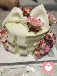 生活像一只蝴蝶，没有破茧的勇气，哪来飞舞的美丽，生活像一只蜂，没有勤劳和努力，怎能尝到花粉的甜蜜，越努力越幸运！配图