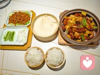 你所浪费的今天，是昨日死去的人奢望的明天。你所厌恶的现在，是未来的你回不去的曾经