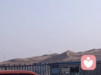 枯燥的沙漠  迷眼的風沙配圖