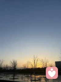 夫妻關系大于一切關系配圖