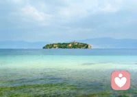 學會獨立，勇敢面對外來挑戰，對于早年有先天身體缺損，被寵溺，或忽視不被關愛的人群來說，是一生的課題，他們需要更多的力量去達到配圖