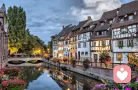 真正的朋友像星星，不一定天天能看到，
但你知道他們一直在那里發光。 
各自忙碌的日子里，我們都在成為更好的自己，
下次重逢時，
一杯茶足以續上未曾參與的日子。配圖