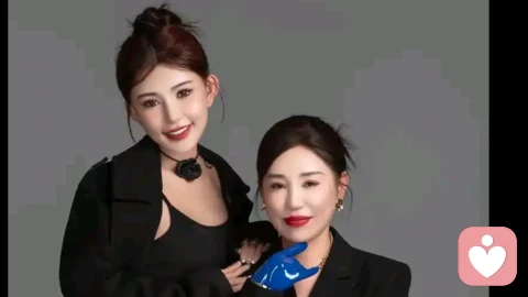 . 《母爱如茧:过度紧密的母子关系如何塑造又束缚一个男性》