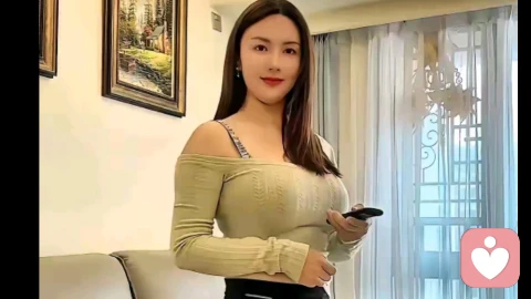 《嫂子的情感迷思：当爱慕、痛苦与愧疚交织时》