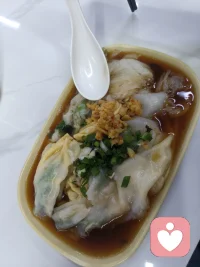 从一日三餐中去获得能量。配图