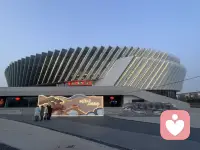 允许自己与他人不同
也允许他人与自己不同
仅仅只是这样，就能带来极大的自由。