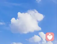 心情如同一片蓝天,无垠而深邃,我沉醉在这样的美好中,享受着每一刻的美好。