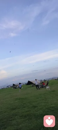 ?人生最幸福的事，不是活成別人，而是在努力之后活得更像自己?。??配圖