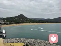 珍惜生命，珍惜珍惜生命，好好的生活，生命可貴的價(jià)值，無法想象當(dāng)生命的價(jià)值，用珍貴的眼光去看的時(shí)候，只有呈現(xiàn)美好，才能與之配得，1寸光陰1寸金，寸金難買寸光陰失落，寸金容易得光陰過去，光陰過去難再尋配圖