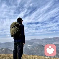 活著的人，很多都不容易。在這個殺盜淫妄酒的世界上，好好保護自己。配圖