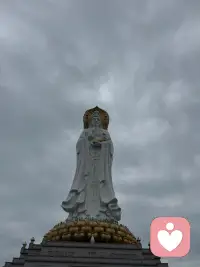 人最苦的就是身体的病痛，其余大概都是欲望。
