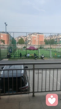如果心情不好，那就去出出汗，约三五好友，一起奔跑配图