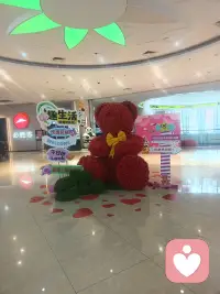 當你對別人有用時，人性會顯露出善良；當你對別人沒用時，人性就會暴露出自私；可一旦你碰了別人的利益，人性甚至會變得惡毒。你大部分的煩惱，根源都是自己的能力不足，等你實力足夠強，能給別人帶來好處時，才能真正感受到這個社會的善意，總有一天你會明白，有些事情真的沒必要追問，回頭看看，所有的細節都是答案！也許有一天，你會站在他們夠不著的高度，強大自己才是解決問題的唯一方法！