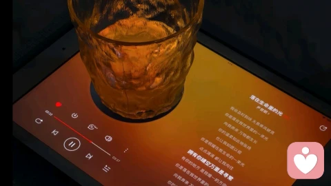 深夜心事皆可诉,愿每颗孤独的心都被温柔接住